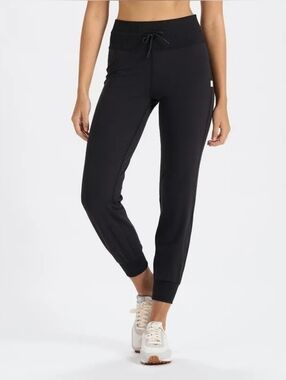 Vuori Black Daily Jogger - Size XS - Style VW418